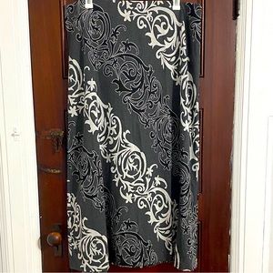 ECI Black, Gray, And White Patterned Maxi Skirt